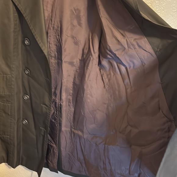 Banana Republic Green Trench Coat Size M | Classic Fall Layering Essential - Picture 8 of 8